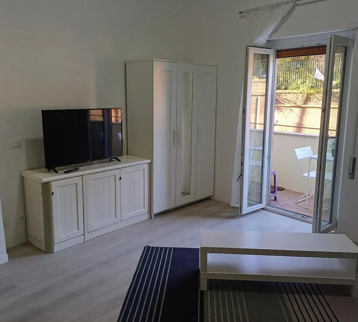 Apartment Apt Marrucini Garden Rome Italy