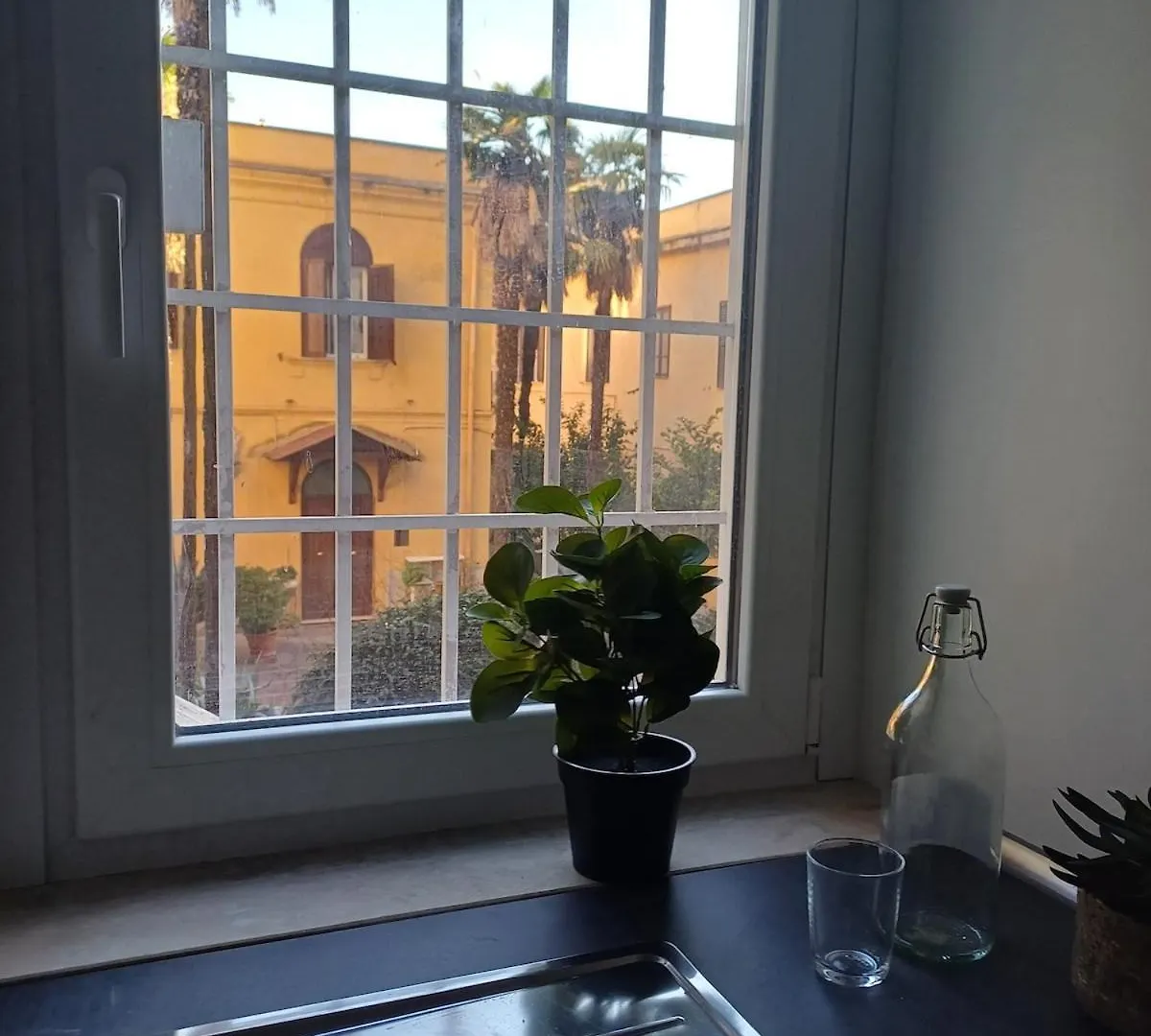 Apartment Apt Marrucini Garden Rome